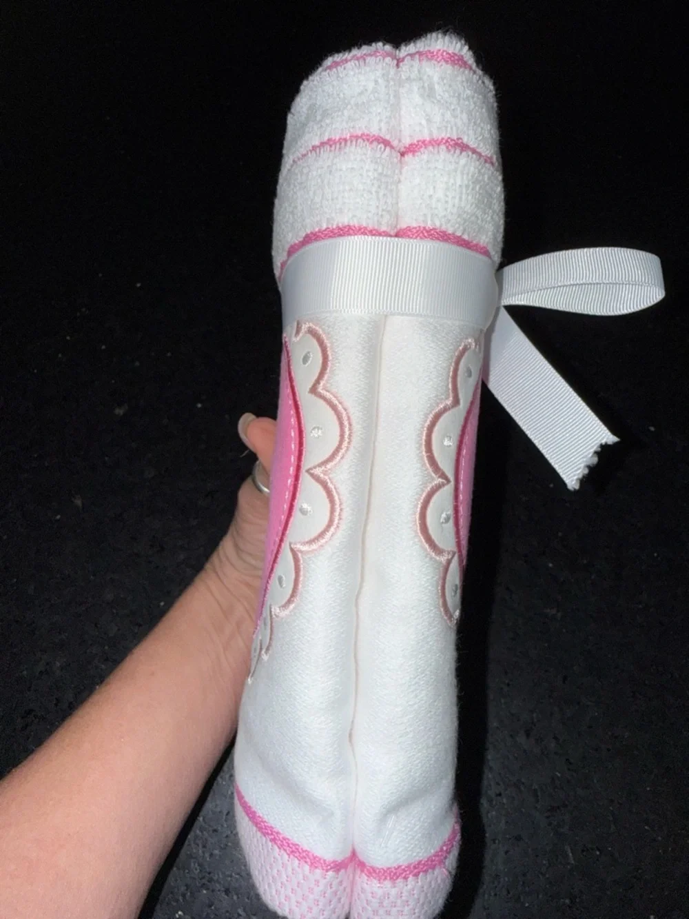 NEW 2 16x26” Pink Heart Dachshund Embroidered Hand Towels SO SOFT & SO CUTE
